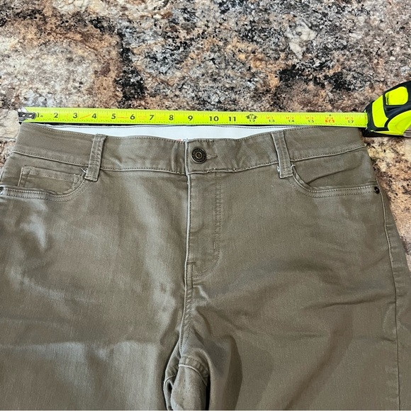 Liz Claiborne Gray/Tan Casual Pants size 14 mid rise - Picture 7 of 9